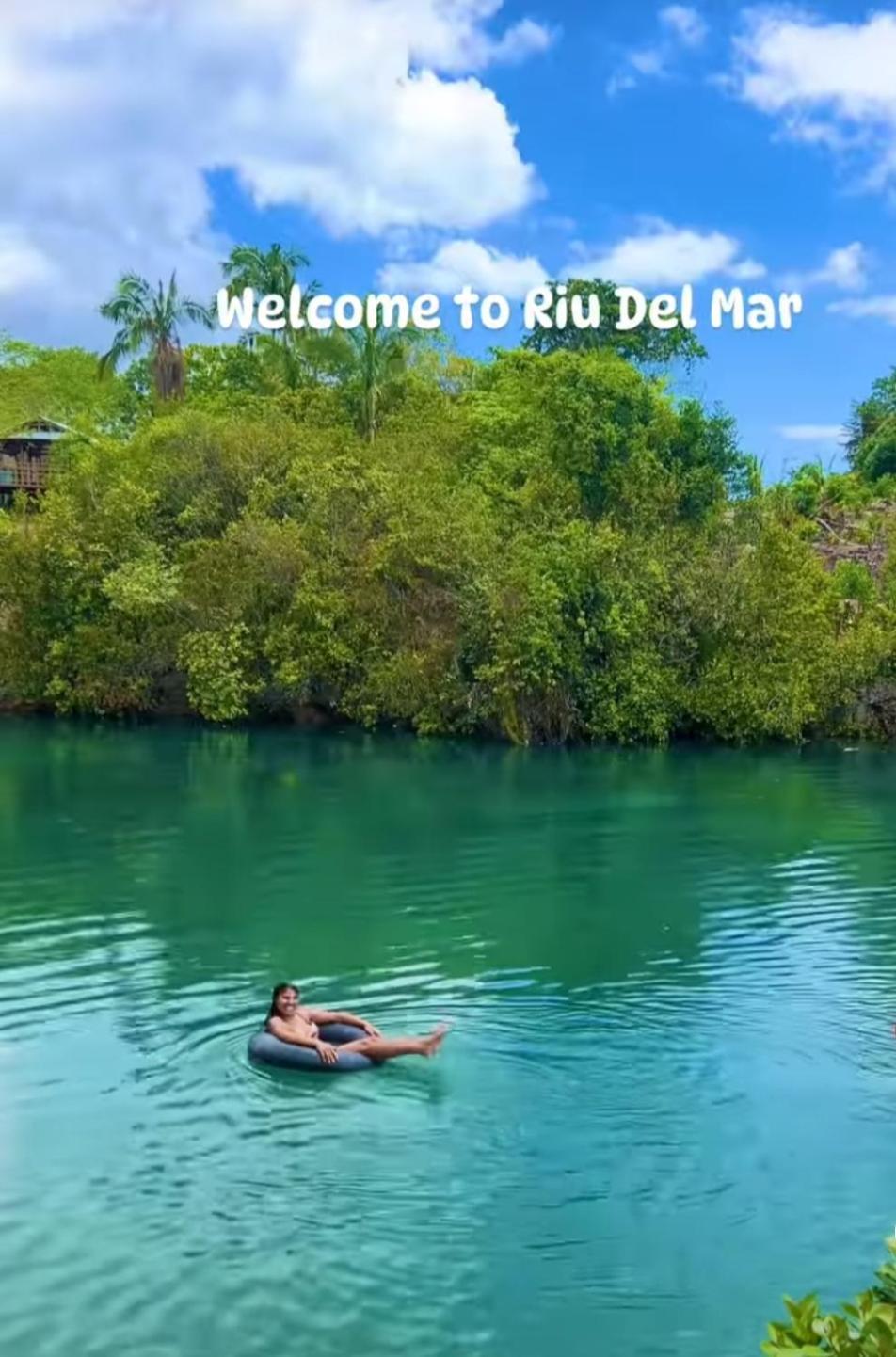 Riu Del Mar Hostel Dauis Eksteriør bilde