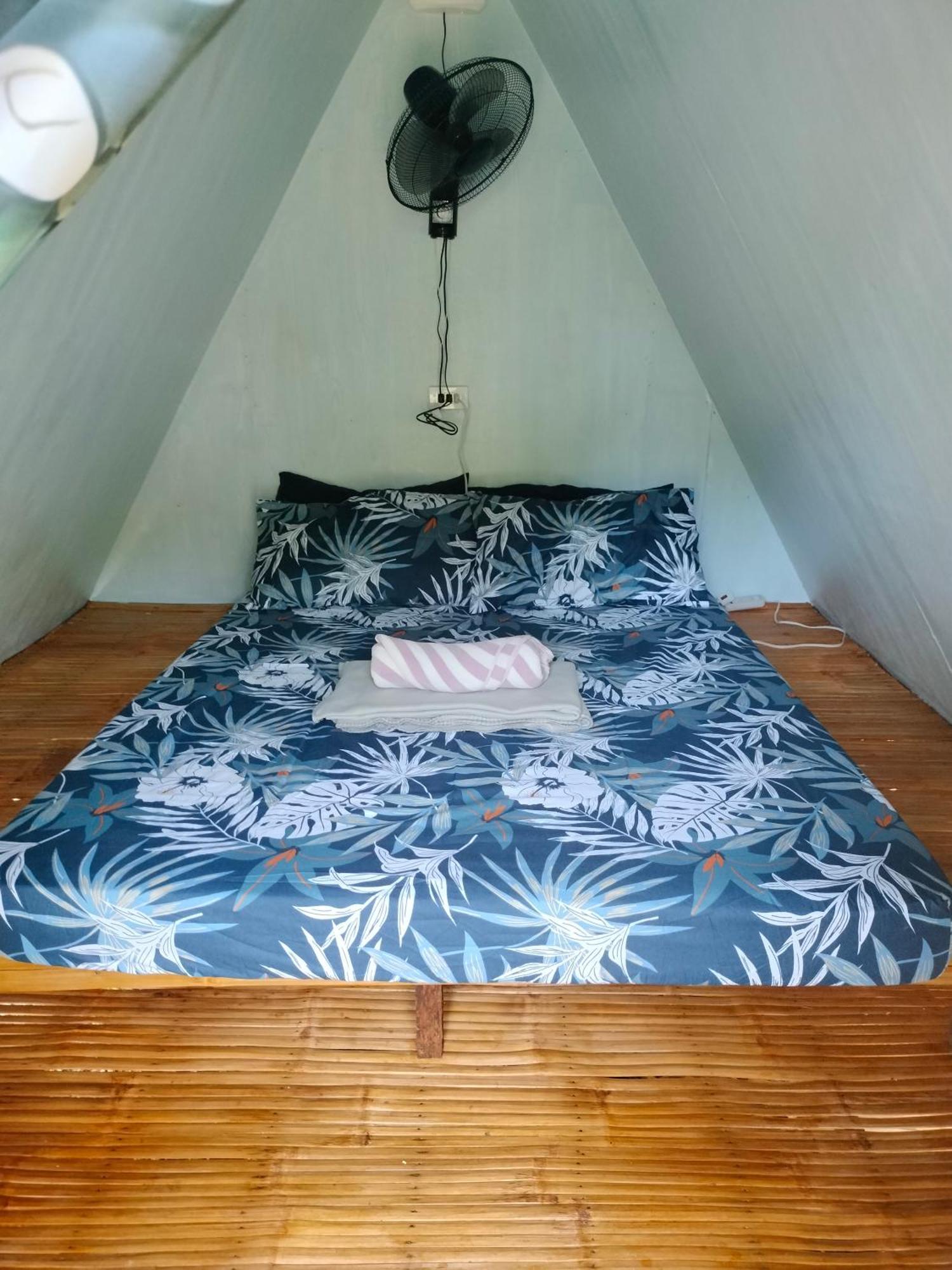 Riu Del Mar Hostel Dauis Eksteriør bilde